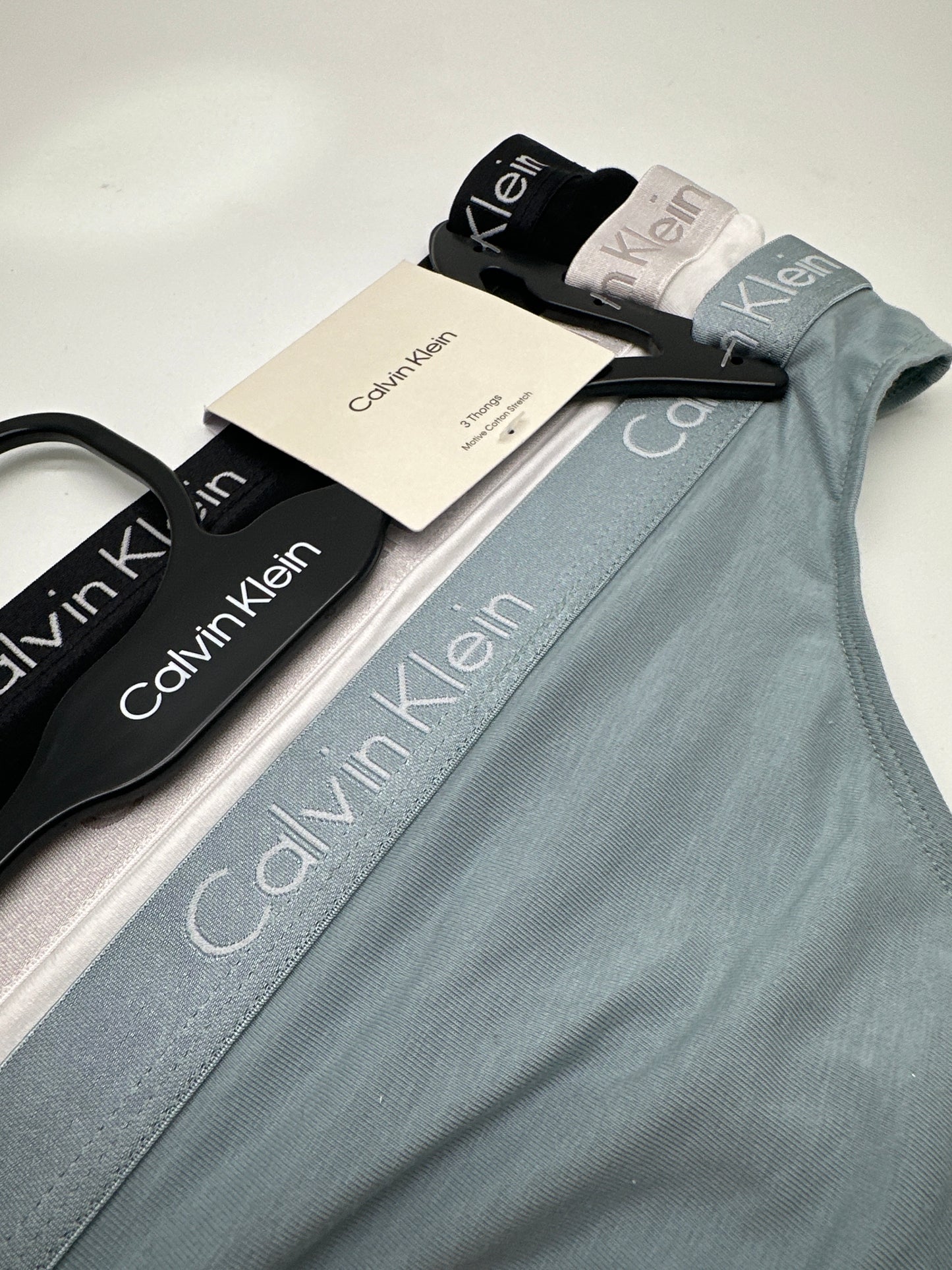 CALVIN KLEIN, talla S (Chica)