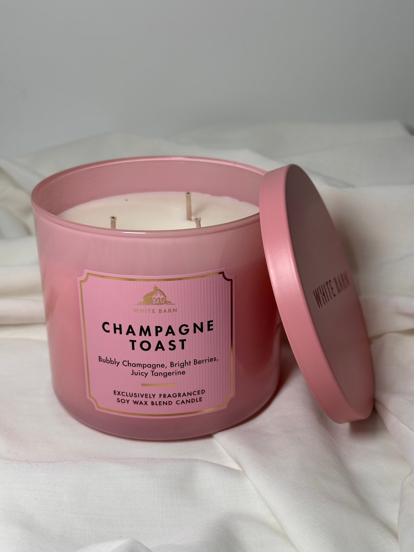 Champagne Toast, vela grande