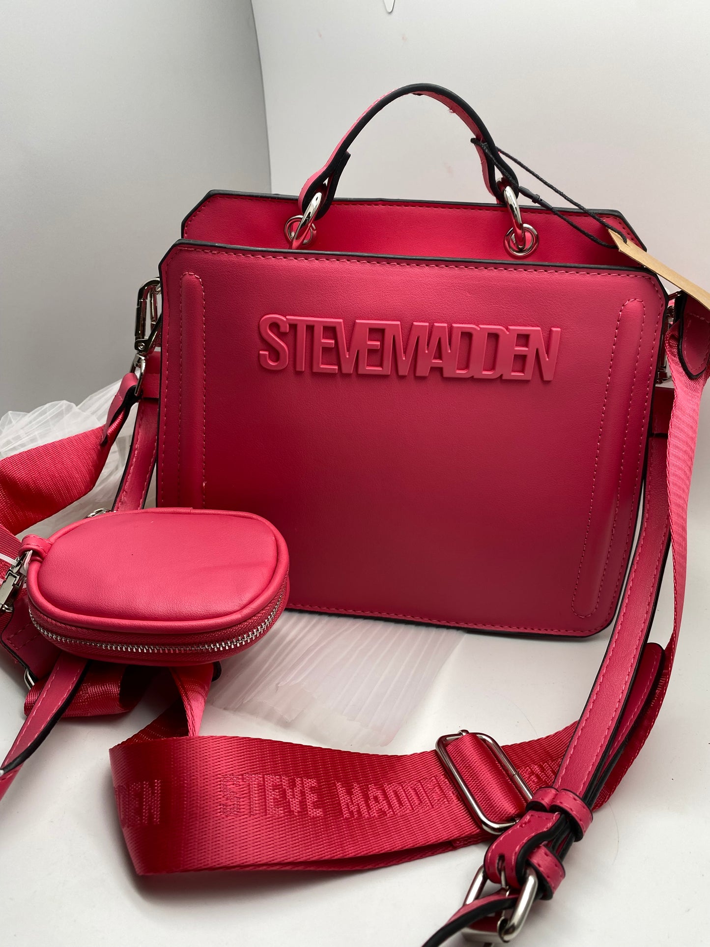 Steve Madden Bevelyn pink flash