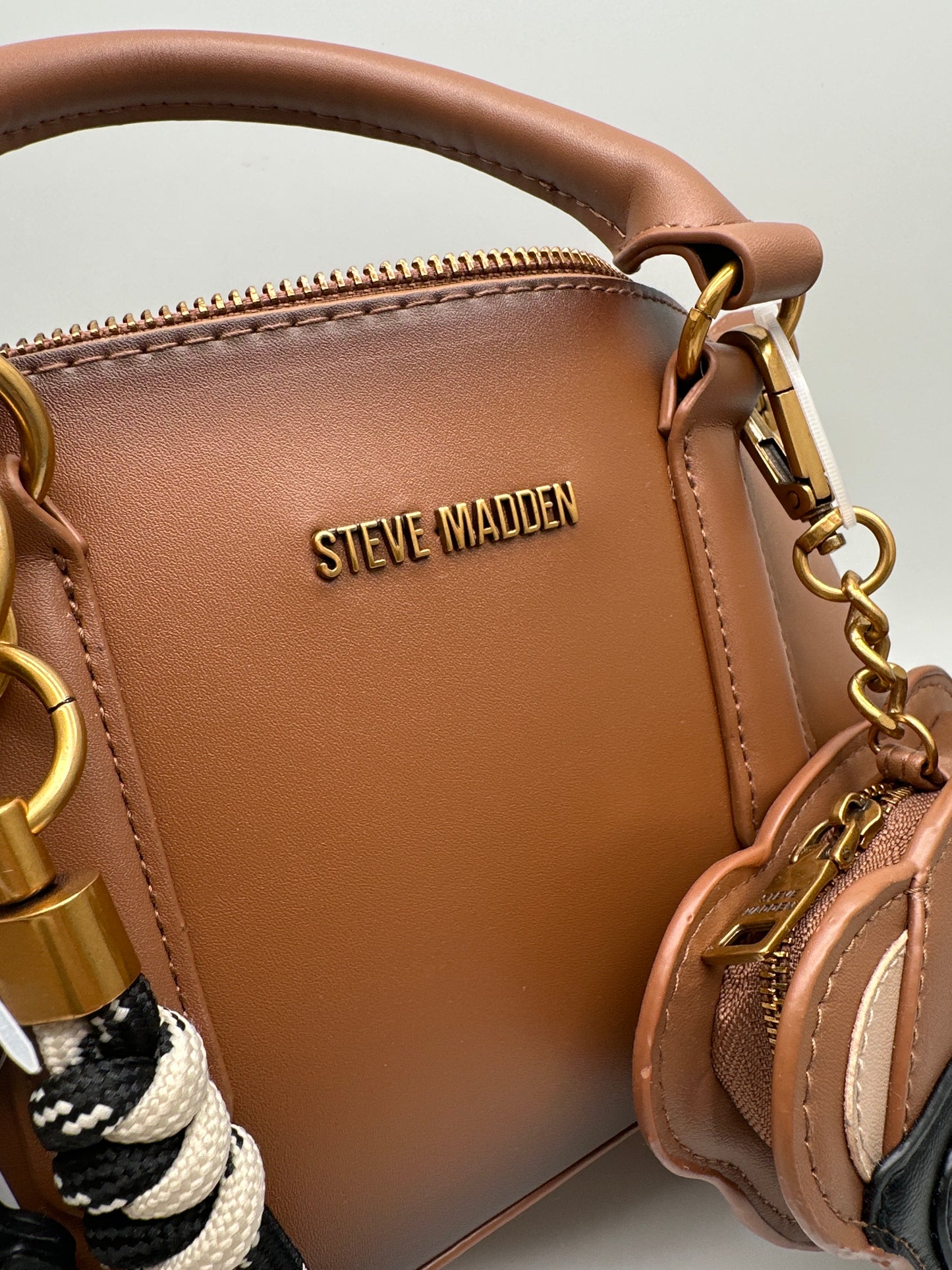 Steve Madden Bthorne Nutshell Crossbody