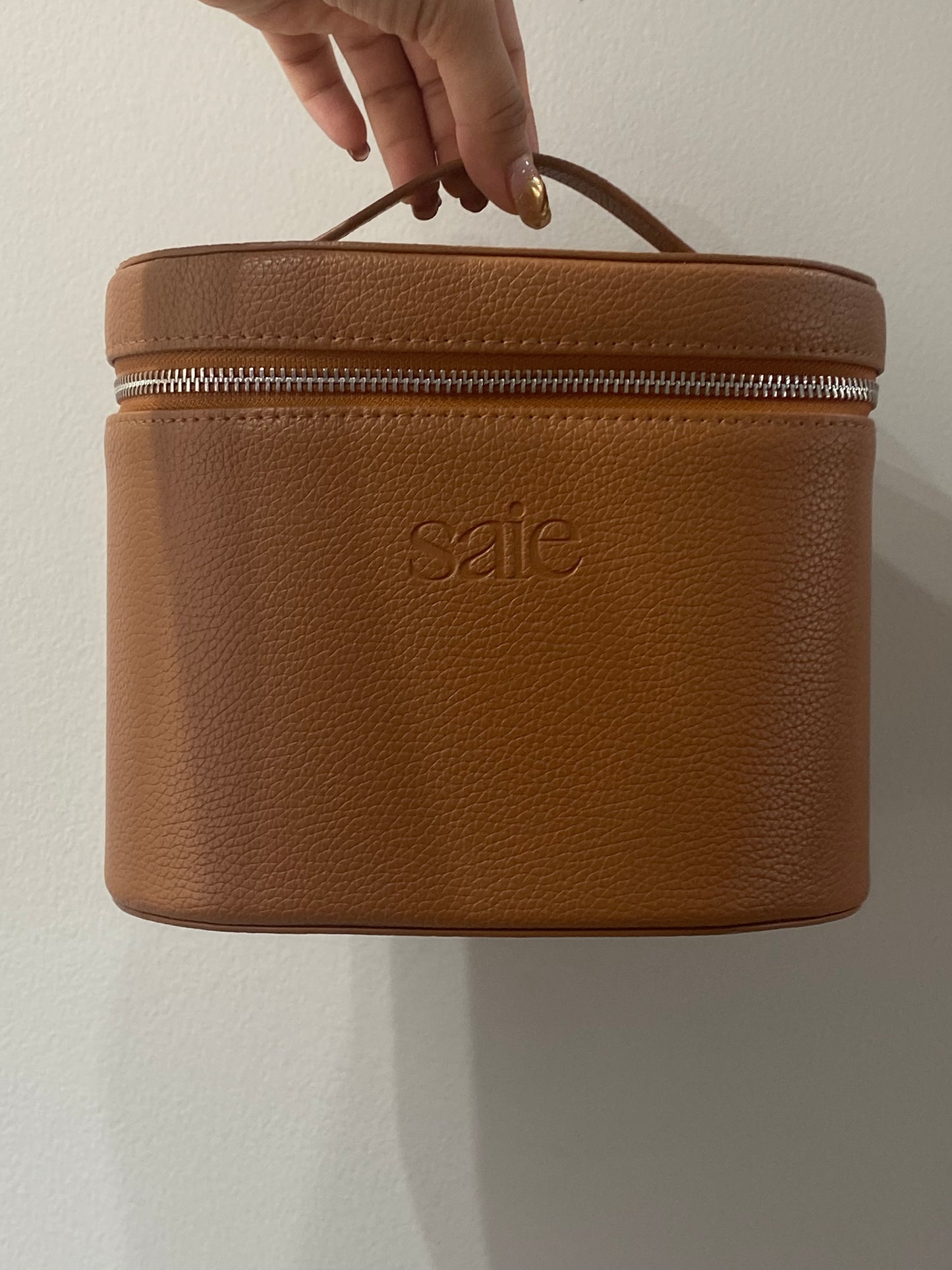 Saie The vanity case