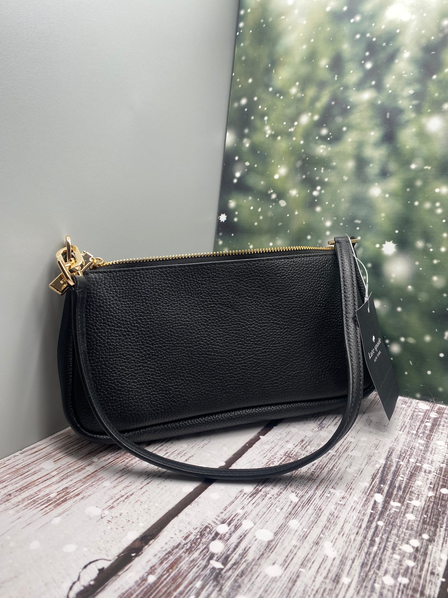 Kate Spade Pebbled leather black